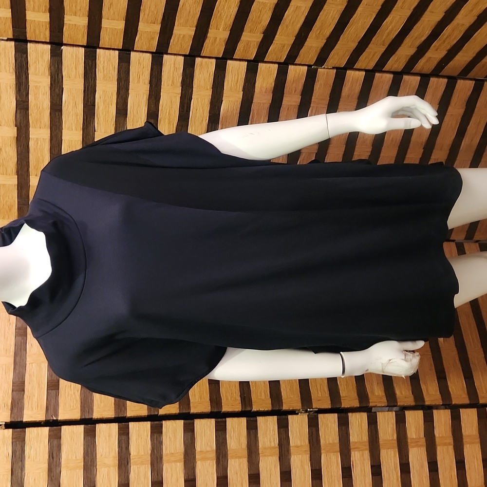 Joan Vass top